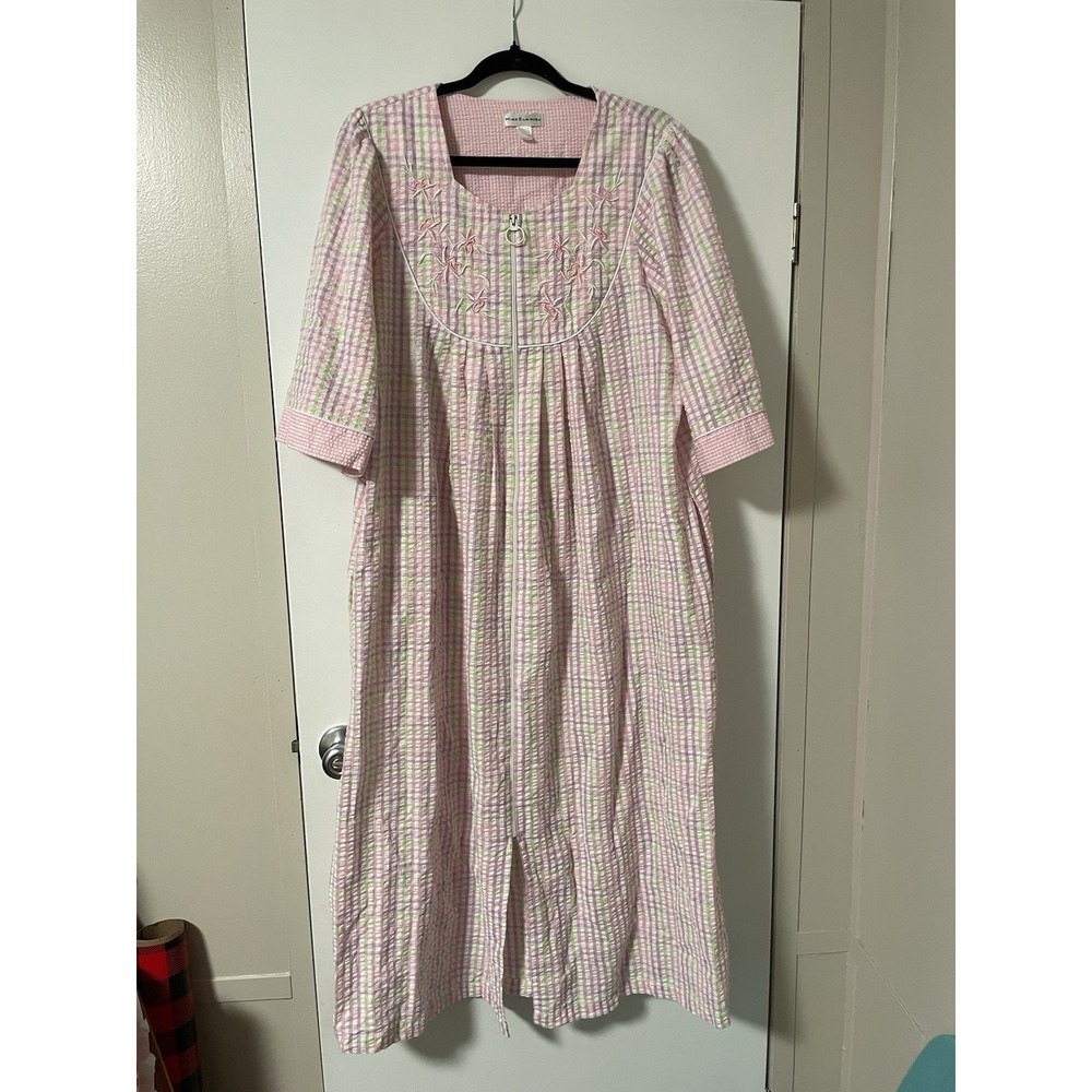 Miss Elaine Seersucker Zip Long Robe Housecoat Embroidered Pink Green Purple XL